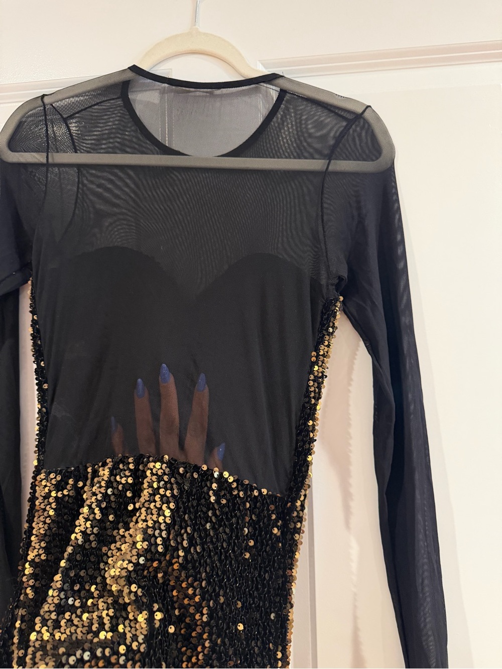 Black Sequin Mesh Long-Sleeve Bodycon Dress - Picture 7 of 7